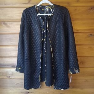 NWT Roz & Ali Black Quilted Open Front Jacket With Pockets. Size Small